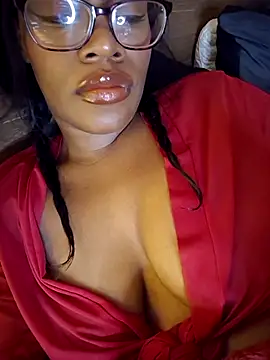 lollycoco online show from 12.16.25