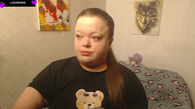 Janiffer MiMi online show from 10.22.25