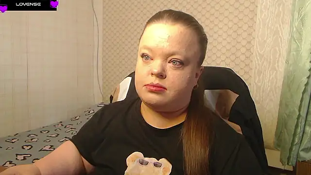 Janiffer MiMi online show from 01.14.26