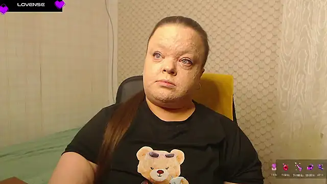 Janiffer MiMi online show from 04.07.26