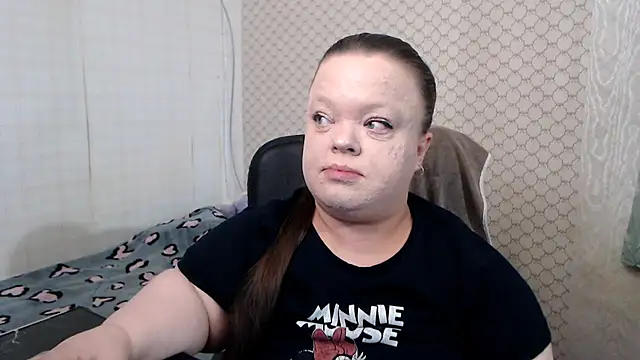 Janiffer MiMi online show from 05.11.26