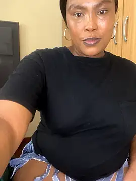 Snapshot of BADFATASS85 chatting on 03.18.26 BADFATASS85 online show from 03.18.26