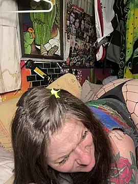 Snapshot of 1-800-FUCKYOU chatting on 05.13.26 1-800-FUCKYOU online show from 05.13.26
