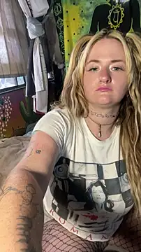 Snapshot of 1-800-FUCKYOU chatting on 07.20.26 1-800-FUCKYOU online show from 07.20.26