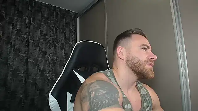 Snapshot of Thori92 chatting on 12.05.24 Thori92 online show from 12.05.24