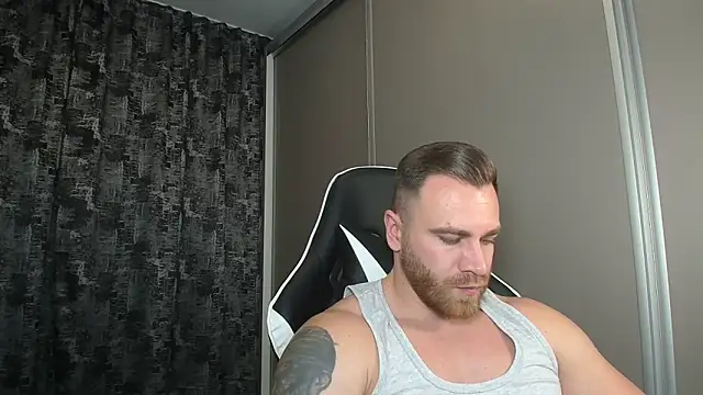Snapshot of Thori92 chatting on 12.06.24 Thori92 online show from 12.06.24