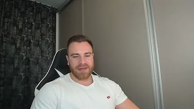 Thori92 online show from 11.12.25