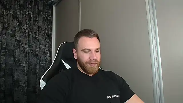 Thori92 online show from 11.26.25