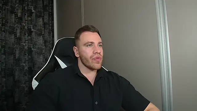 Thori92 online show from 03.03.26