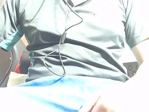 Snapshot of jeancarloscum12 chatting on 02.11.26 jeancarloscum12 online show from 02.11.26