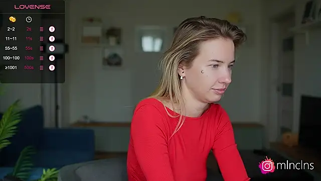 Snapshot of melanielwithu chatting on 09.23.25 melanielwithu online show from 09.23.25