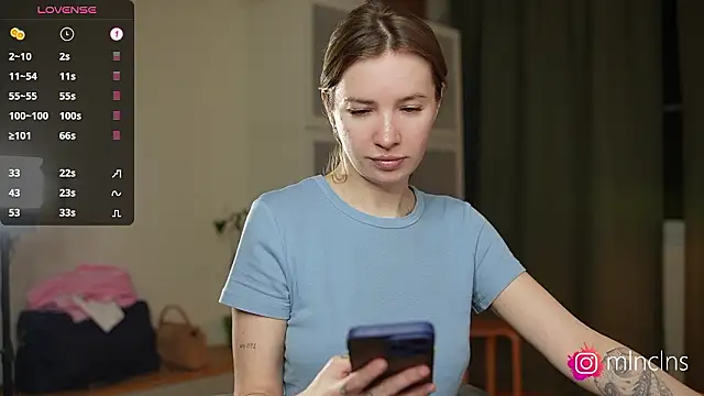 Snapshot of melanielwithu chatting on 02.23.26 melanielwithu online show from 02.23.26