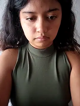 Peach Girll online show from 03.08.25