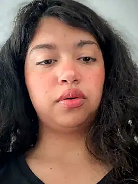 Peach Girll online show from 07.17.26