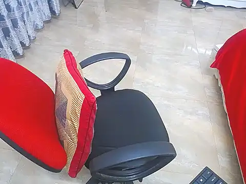 Snapshot of Makemypussysquirt-tsunami chatting on 09.19.25 Makemypussysquirt-tsunami online show from 09.19.25