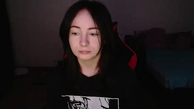 Laralianna online show from 11.20.25