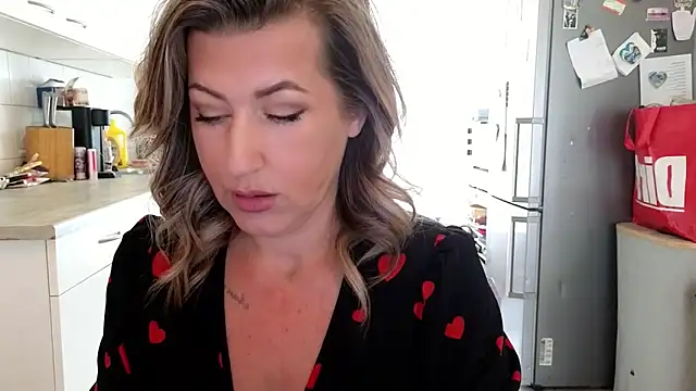 TessToy online show from 04.09.26