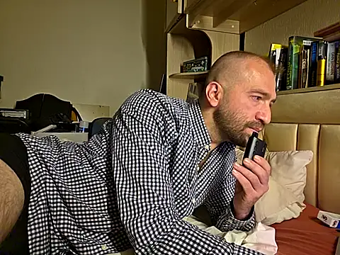 theSmallest-dick online show from 10.22.25