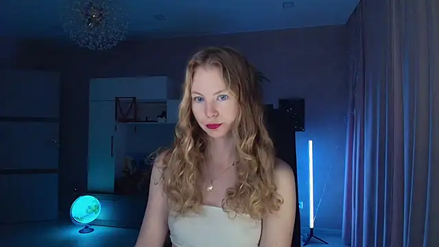 Cuddle Cat online show from 12.01.25