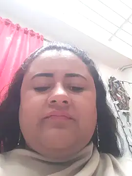 Snapshot of Monseratte21 chatting on 12.29.24 Monseratte21 online show from 12.29.24