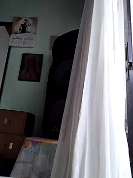 Snapshot of Monseratte21 chatting on 02.12.25 Monseratte21 online show from 02.12.25