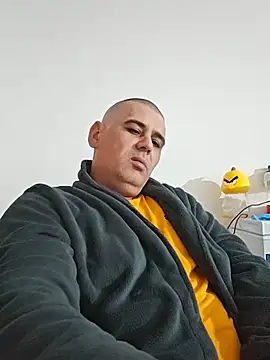 Snapshot of sile2000nou chatting on 05.16.26 sile2000nou online show from 05.16.26
