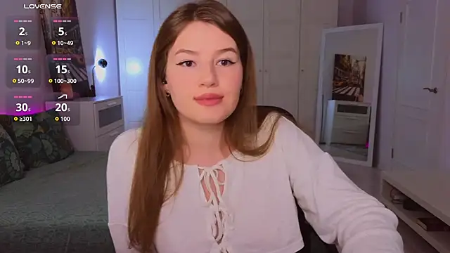 Snapshot of alwaysfrida chatting on 12.20.25 alwaysfrida online show from 12.20.25