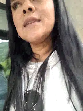 Hannah-grace online show from 03.04.25