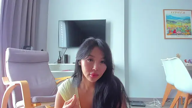 Snapshot of keiko_hot chatting on 12.02.25 keiko hot online show from 12.02.25