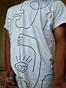 Snapshot of Vishupatil99 chatting on 09.28.25 Vishupatil99 online show from 09.28.25