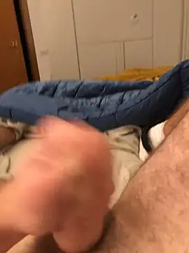 MagicKenzo99 online show from 12.19.24