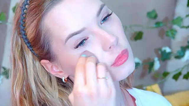 GentleRossi online show from 04.22.26