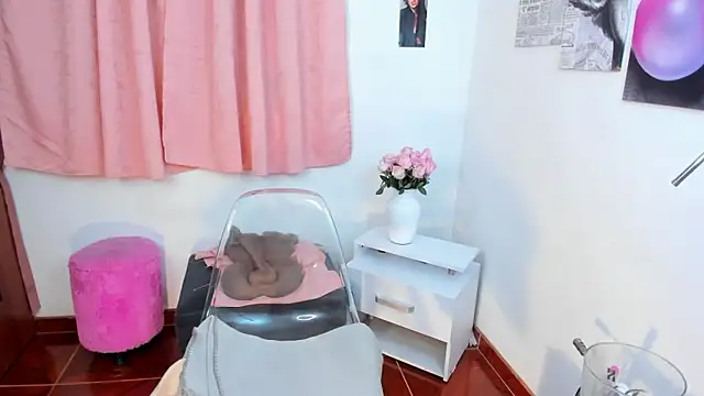 Snapshot of melisa_es chatting on 02.07.25 melisa es online show from 02.07.25