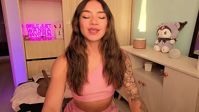 Snapshot of melisa_es chatting on 10.02.25 melisa es online show from 10.02.25