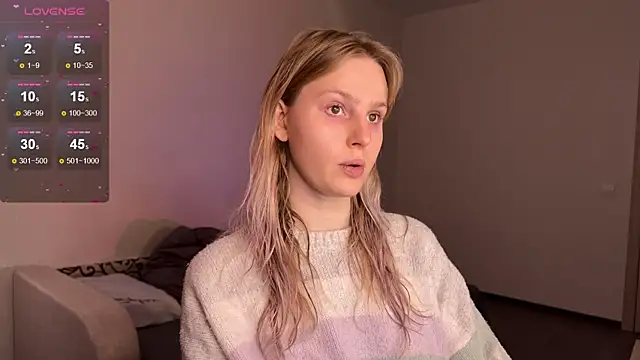 Chanel Gill online show from 02.22.25