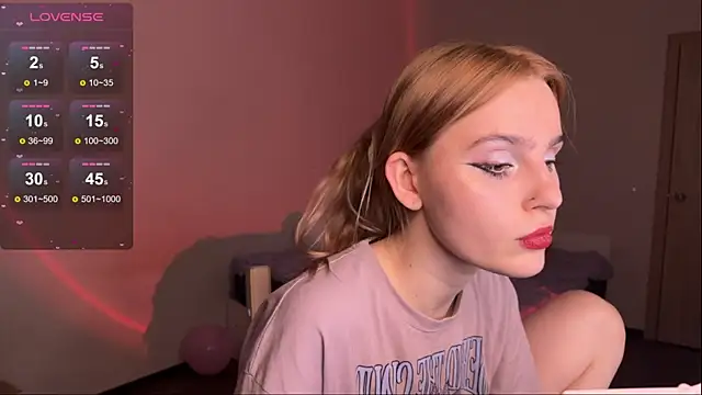 Chanel Gill online show from 03.18.25