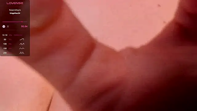 Snapshot of JennaOlsonX chatting on 02.13.25 JennaOlsonX online show from 02.13.25