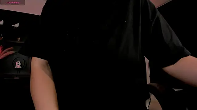 Snapshot of JennaOlsonX chatting on 10.10.25 JennaOlsonX online show from 10.10.25