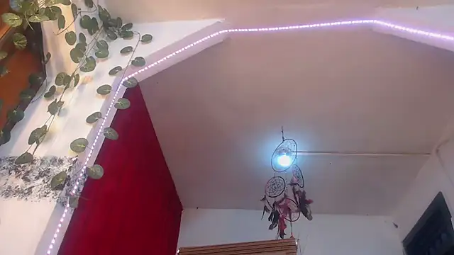 hornytsblonde online show from 12.31.24