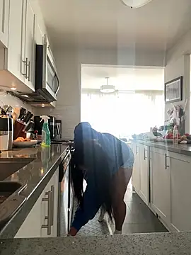 MeghanXO online show from 01.29.25