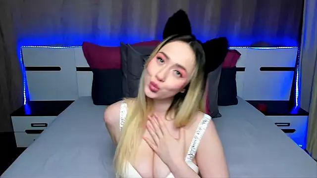 AriaSugar online show from 12.06.24