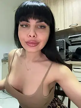 Snapshot of Scarlett-Dream chatting on 03.19.25 Scarlett-Dream online show from 03.19.25
