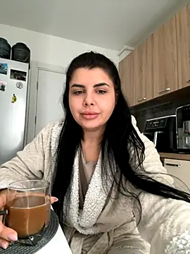 Snapshot of Scarlett-Dream chatting on 09.20.25 Scarlett-Dream online show from 09.20.25