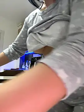 Scarlett-Dream online show from 11.19.25