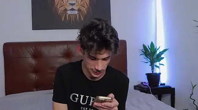 Snapshot of DanielCrush1 chatting on 01.30.25 DanielCrush1 online show from 01.30.25