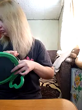 BustyBlond online show from 01.14.26