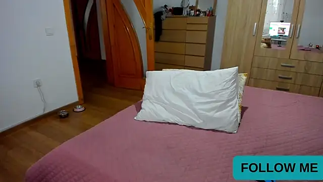 Snapshot of wildalissa chatting on 05.12.26 wildalissa online show from 05.12.26