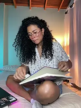 GabriSaenz online show from 03.19.25