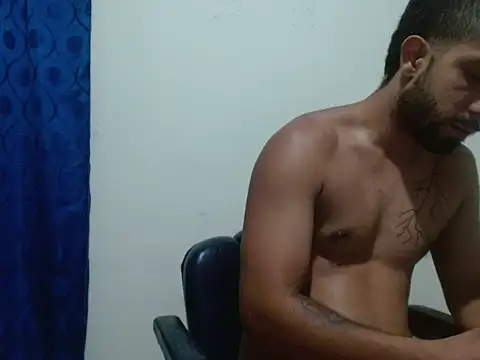 Snapshot of curvsex chatting on 11.06.25 curvsex online show from 11.06.25