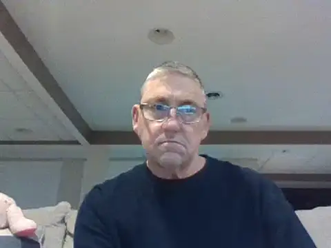 Snapshot of takeitall101 chatting on 12.07.24 takeitall101 online show from 12.07.24